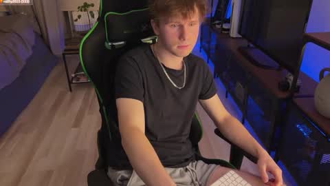 Snapshot of boykik chatting on 23, 2, 2025 Eddie online show from 23, 2, 2025