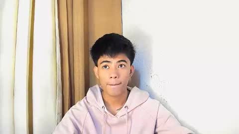 Snapshot of boynextdoor4ux chatting on 9, 6, 2026 HI IM JAMES DONT FORGET GIVE ME THUMBS UP AND JOIN TO MY FANCLUB online show from 9, 6, 2026