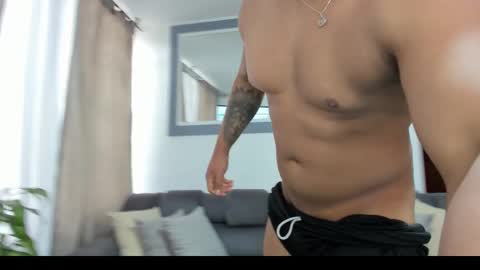 boys_blackandwhite online show from 26, 1, 2025