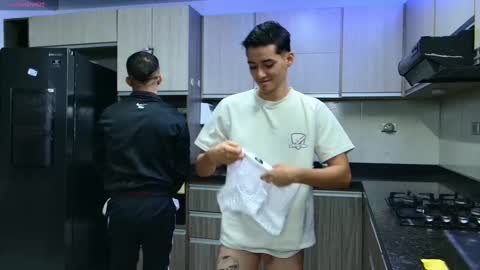 Angelo Mark Fernando Taylor online show from 27, 2, 2025