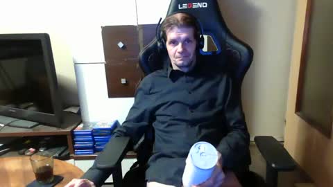 Snapshot of bponie1 chatting on 6, 2, 2025 bponie1 online show from 6, 2, 2025