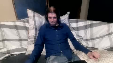 Snapshot of bponie1 chatting on 15, 3, 2026 bponie1 online show from 15, 3, 2026