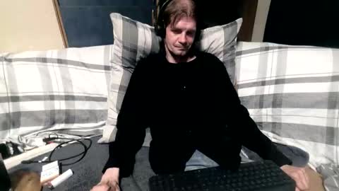 Snapshot of bponie3 chatting on 6, 6, 2026 bponie3 online show from 6, 6, 2026