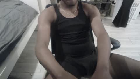 Snapshot of bquen400 chatting on 9, 10, 2025 bquen400 online show from 9, 10, 2025