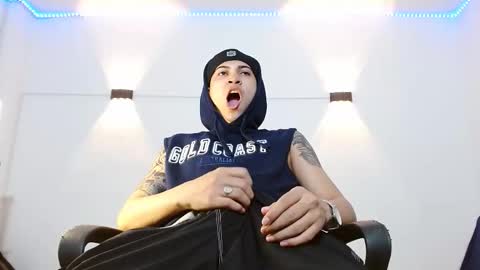 Snapshot of br4ndon_cooper chatting on 9, 10, 2025 Brandon online show from 9, 10, 2025