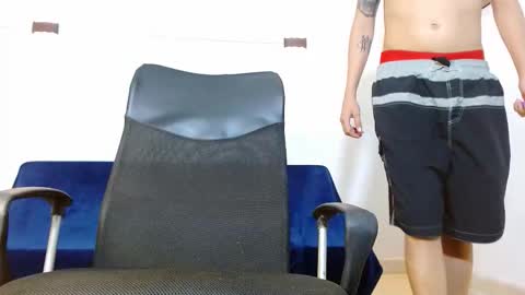 Snapshot of br4ndon_cooper chatting on 14, 11, 2025 Brandon online show from 14, 11, 2025