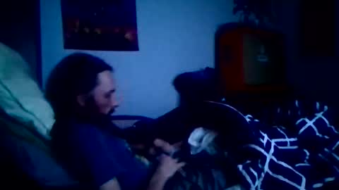 Snapshot of brad1989musiclife chatting on 16, 4, 2026 GuitarBrad1989 online show from 16, 4, 2026