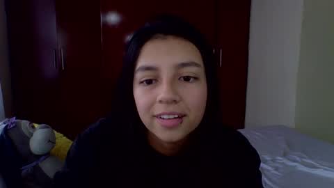 Snapshot of brad_and_emma293215 chatting on 11, 9, 2025 brad_and_emma293215 online show from 11, 9, 2025