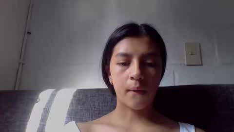 Snapshot of brad_and_emma293215 chatting on 25, 9, 2025 brad_and_emma293215 online show from 25, 9, 2025