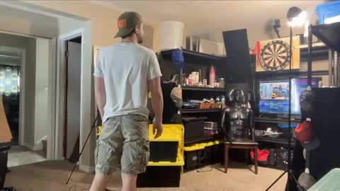 Snapshot of brad_bounce chatting on 2, 10, 2025 Brad Ballsy online show from 2, 10, 2025