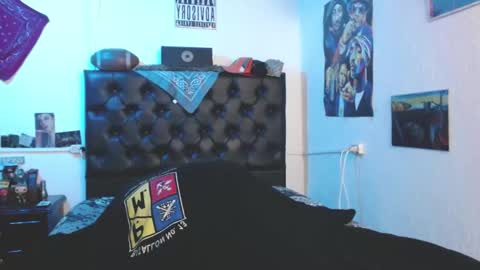 brad hot boy online show from 12, 11, 2025