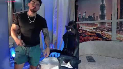 Snapshot of brad_summer chatting on 19, 6, 2026 brad summer online show from 19, 6, 2026