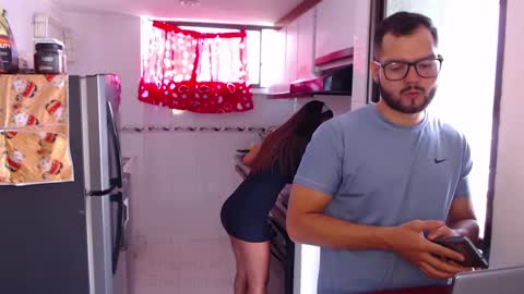 Snapshot of bradandjenn chatting on 18, 1, 2025 Your favorite couple and the best butt on Chatur online show from 18, 1, 2025