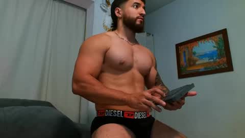 Bradley Martinez online show from 21, 5, 2026