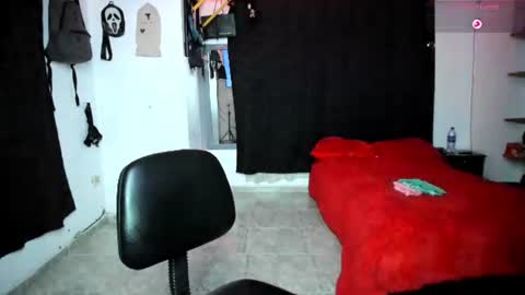 Snapshot of bradley_strong_ chatting on 9, 7, 2026 Bradley Strong online show from 9, 7, 2026