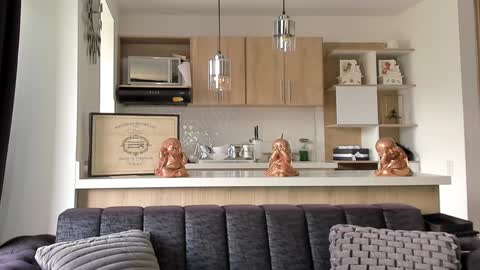 bradleymartin7 online show from 11, 1, 2025