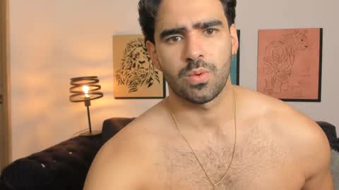 bradleymartin7 online show from 2, 4, 2026