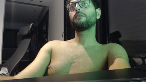 Snapshot of brads91 chatting on 13, 10, 2025 brads online show from 13, 10, 2025