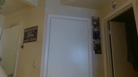 Snapshot of braindeadbetty chatting on 3, 6, 2026 i am a naughty jedi knight online show from 3, 6, 2026