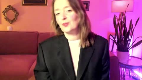 Snapshot of braingirl chatting on 29, 3, 2026 I see you X-twitter its braingirl online show from 29, 3, 2026