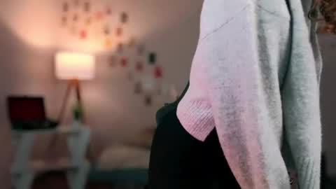 Lilly online show from 14, 10, 2025