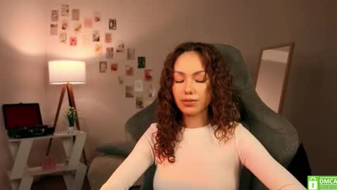 Lilly online show from 19, 11, 2025