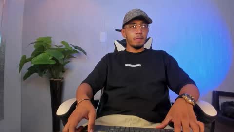 Brand  online show from 16, 12, 2025