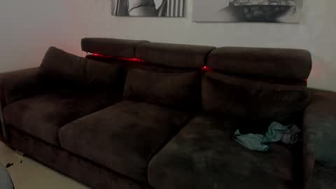 Snapshot of brand_ferraromg chatting on 28, 2, 2025 Brant Ferraro MG online show from 28, 2, 2025