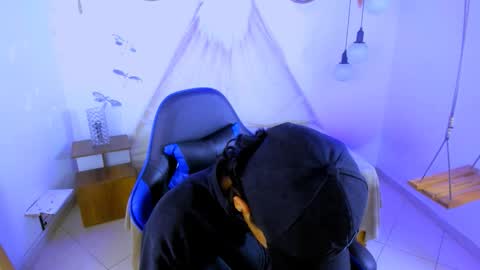 B R A N D online show from 14, 12, 2025