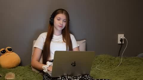 Alice online show from 1, 12, 2025