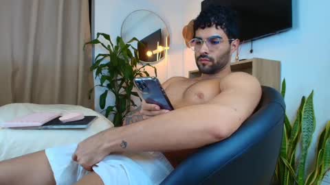 Snapshot of brandonandnat chatting on 3, 3, 2025 Brandon and Nath online show from 3, 3, 2025