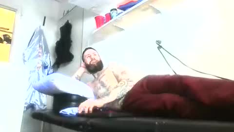 brandonchampagne7 online show from 23, 11, 2025