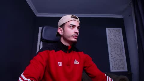 Snapshot of brandontatex chatting on 11, 11, 2025 BrandonTateX online show from 11, 11, 2025