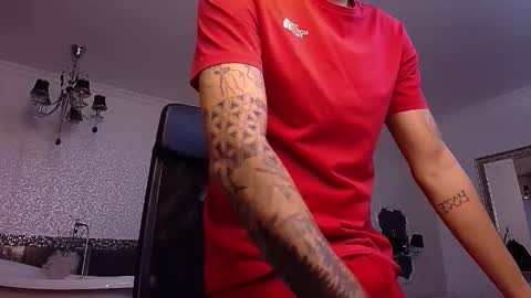 Snapshot of brandontatex chatting on 29, 11, 2025 BrandonTateX online show from 29, 11, 2025