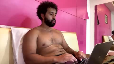 Daddy online show from 6, 3, 2025