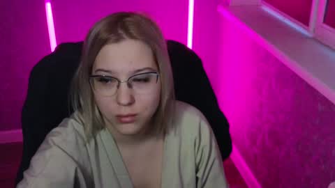 Snapshot of brandy__stars chatting on 20, 1, 2025 Belle online show from 20, 1, 2025