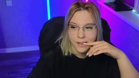 Snapshot of brandy__stars chatting on 21, 2, 2025 Belle online show from 21, 2, 2025