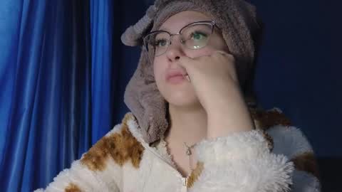 Snapshot of brandy__stars chatting on 14, 9, 2025 Belle online show from 14, 9, 2025