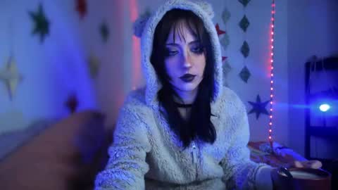 Aurorabut ur dad just calls me Rory online show from 19, 12, 2025