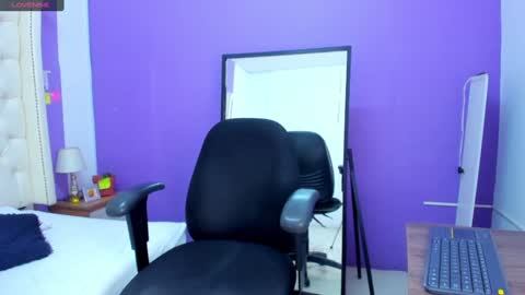 I am your sweet whore online show from 13, 12, 2024