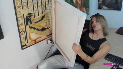 Snapshot of brandymodel chatting on 13, 10, 2025 Brandy Model online show from 13, 10, 2025