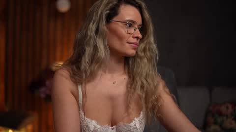 Alex online show from 22, 12, 2024