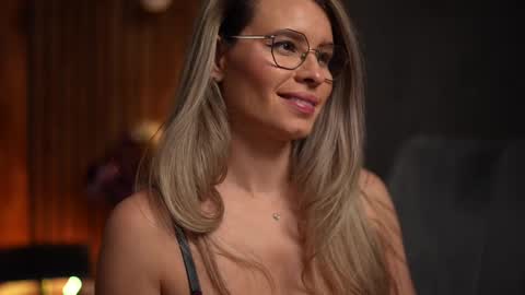 Alex online show from 5, 3, 2025