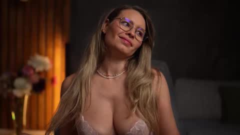 Alex online show from 26, 10, 2025