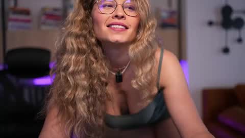 Alex online show from 6, 6, 2026