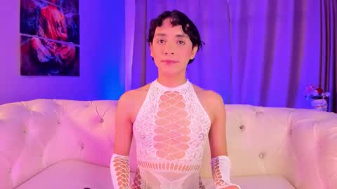   online show from 18, 12, 2025