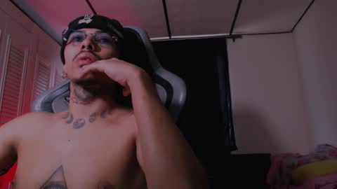 Snapshot of brasi_ chatting on 4, 10, 2025 brasi_ online show from 4, 10, 2025