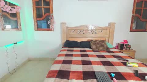 bratz_glloe online show from 2, 3, 2026