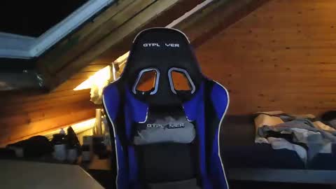 LoveGirls online show from 3, 3, 2025