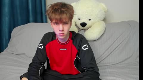 Snapshot of braxiboy chatting on 22, 12, 2024 Brax online show from 22, 12, 2024